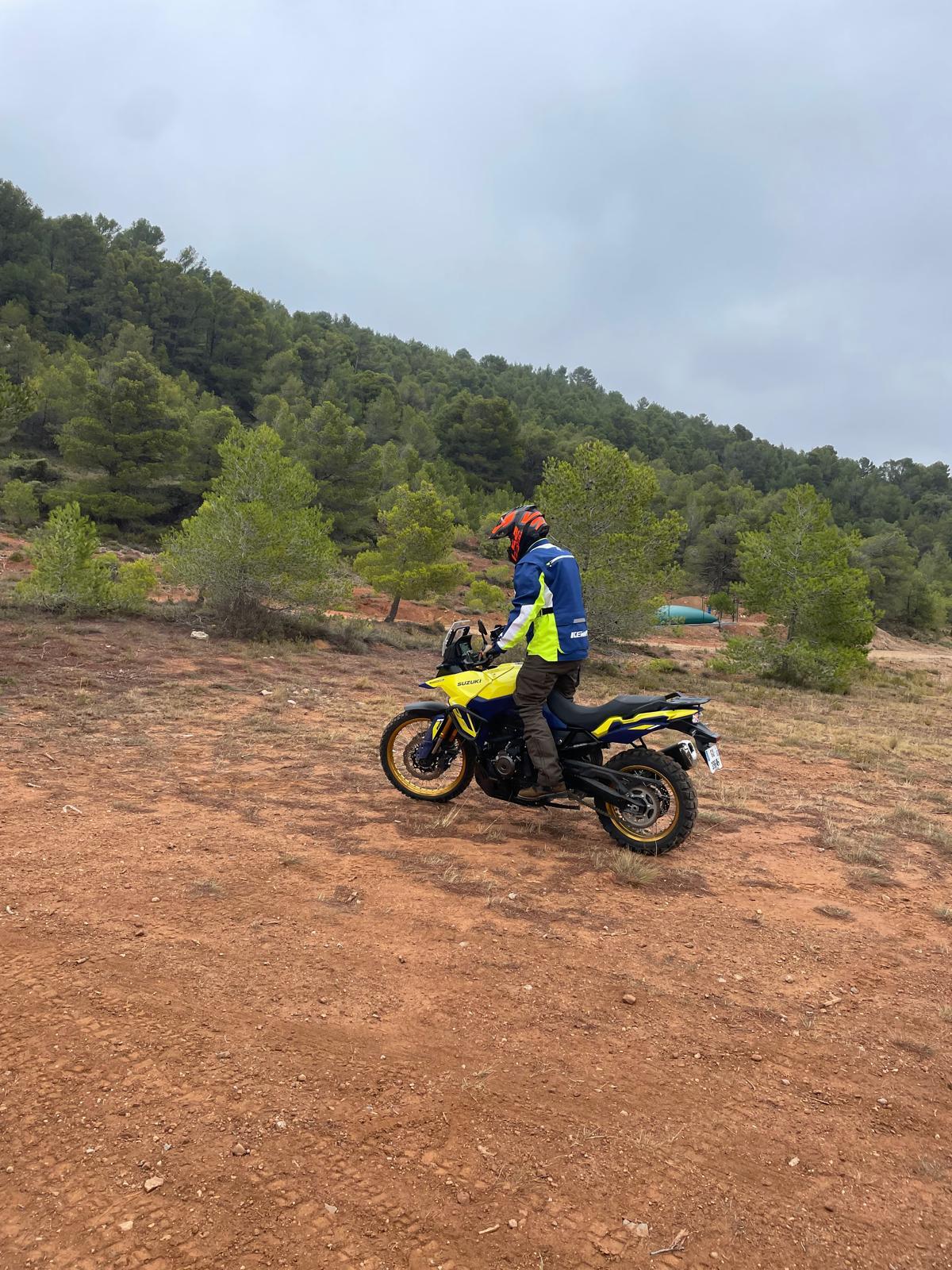 V-Strom 6-7 Mars 2026